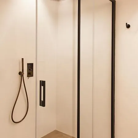 Terra Di * غرادارا