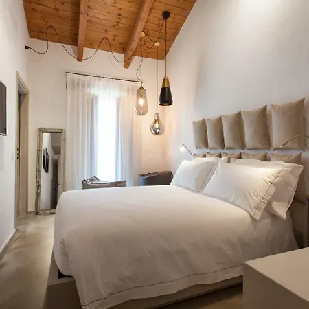 Terra Di Alloggio per agriturismo