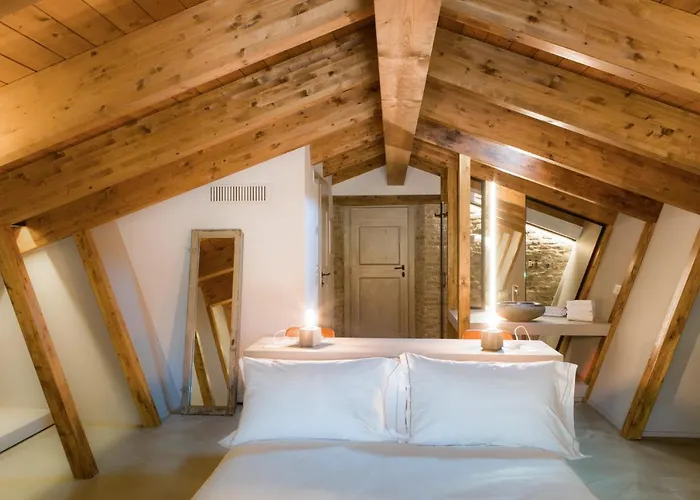 Terra Di Alloggio per agriturismo