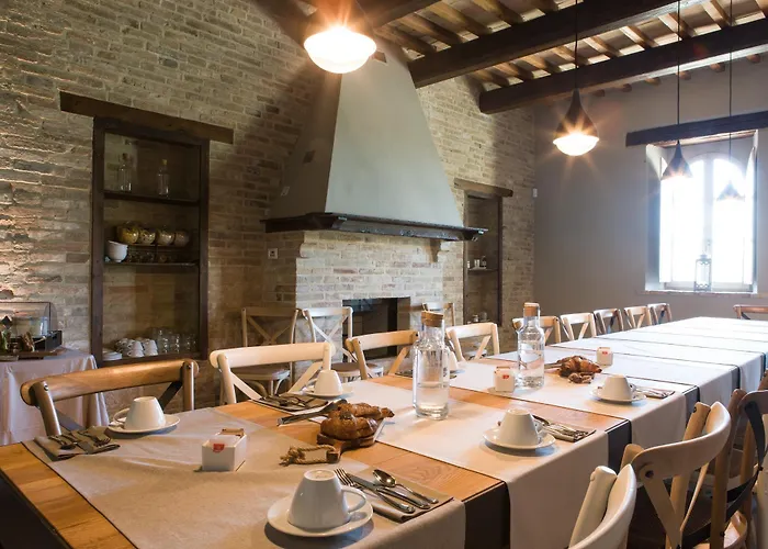 Terra Di Alloggio per agriturismo