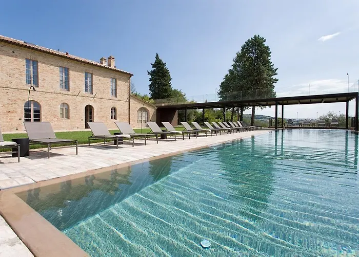 Terra Di Alloggio per agriturismo