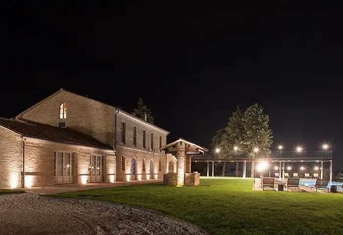 Terra Di Alloggio per agriturismo