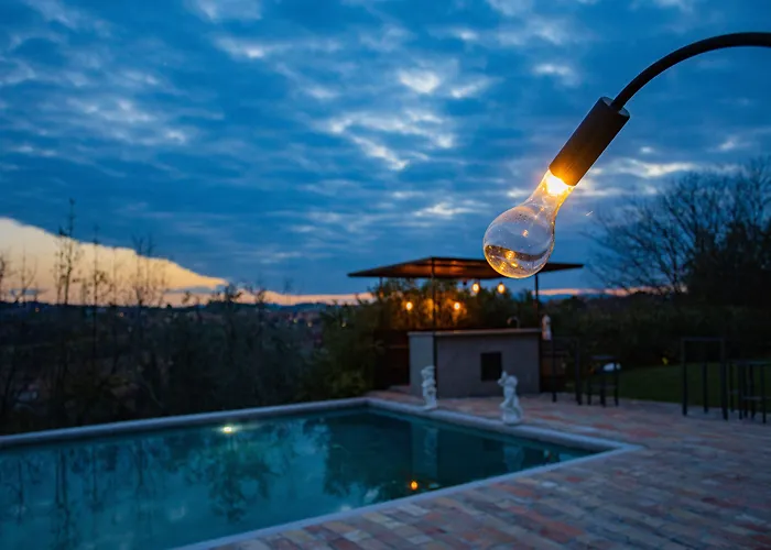 Terra Di Alloggio per agriturismo Gradara