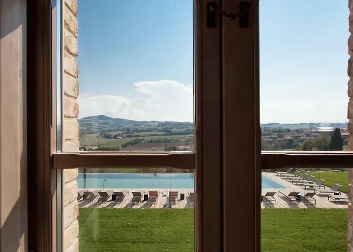 Terra Di Alloggio per agriturismo